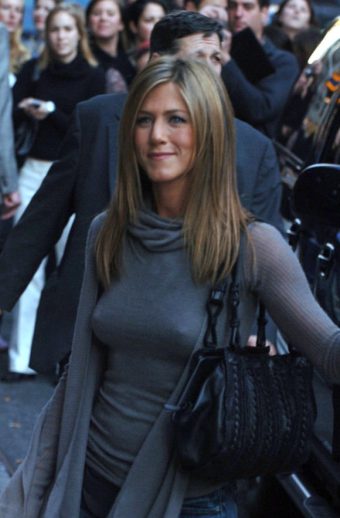 Jennifer Aniston nipples braless in public