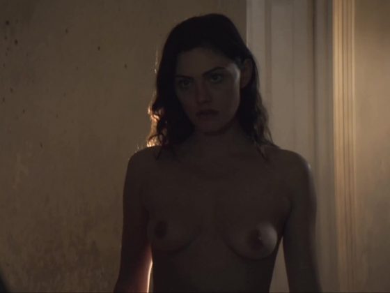 Phoebe Tonkin – Bloom (s01e02, 2019)