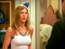 jennifer-aniston-pokies hard-nips pic 4