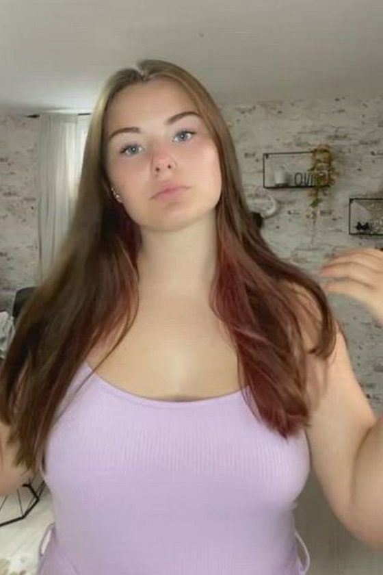 Chubby elite tits! (gif)