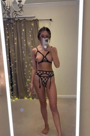 Nerdy slim Asian girl nude in sexy lingerie