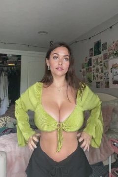 big ckeavage of a beautiful woman with big boobs on tiktok